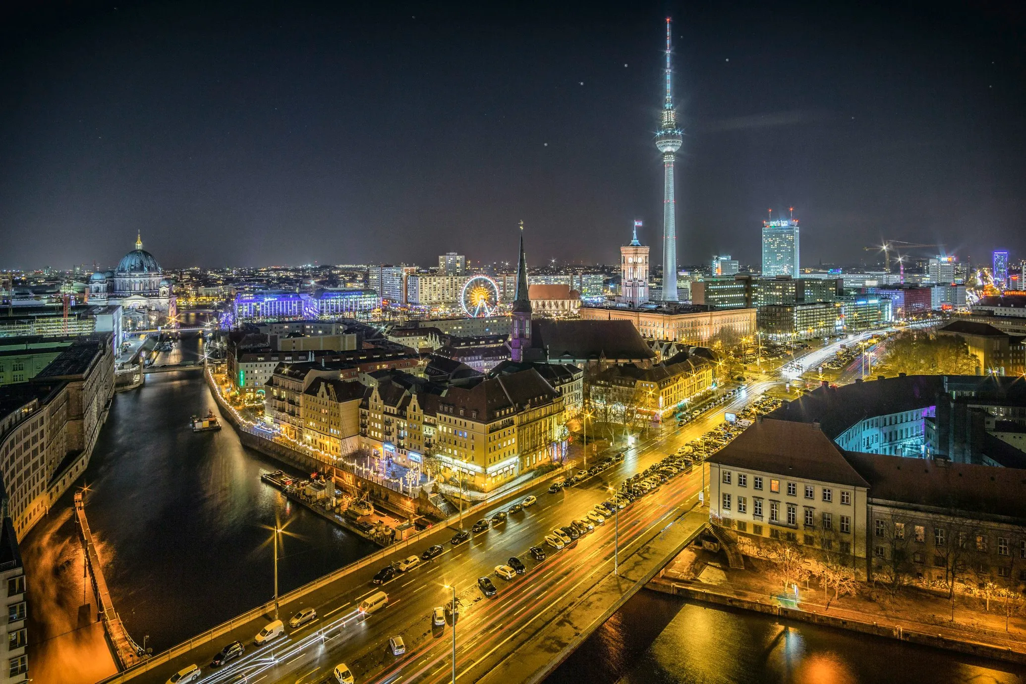 ul. Marszałkowska 82, 00-517 Warszawa
